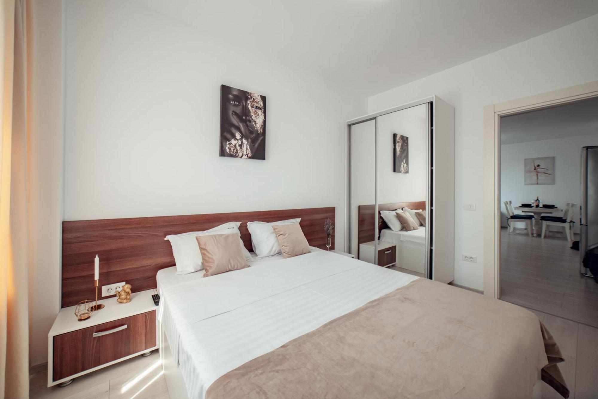 Cozy Collection Apartments At Palas Mall 이아시 외부 사진